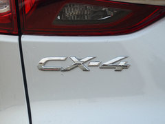 2018款 2.0L 自动两驱蓝天品位版