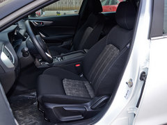 2018款 2.0L 自动两驱蓝天探索版 国V