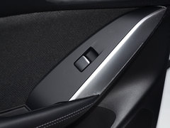 2018款 2.0L 自动两驱蓝天探索版 国V