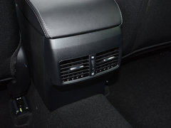 2018款 2.0L 自动两驱蓝天探索版 国V