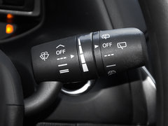 2018款 2.0L 自动两驱蓝天活力版 国V