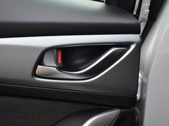 2018款 2.0L 自动两驱蓝天活力版 国V