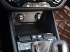 2017款 1.6L 自动智能型