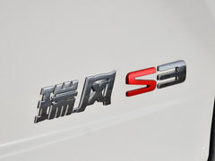 2018款 1.6L 智驱版 CVT豪华智能型