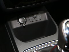 2018款 1.5L 智驱版 手动豪华智能型