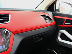 2018款 1.5L 智驱版 手动豪华智能型