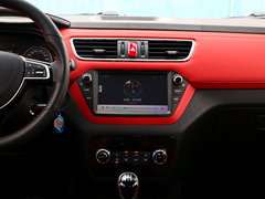 2018款 1.5L 智驱版 手动豪华智能型