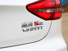 2018款 1.5L 智驱版 手动豪华智能型