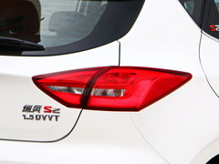 2018款 1.5L 智驱版 手动豪华智能型