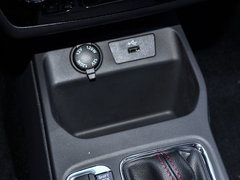 2018款 1.6L 智驱版 CVT豪华智能型