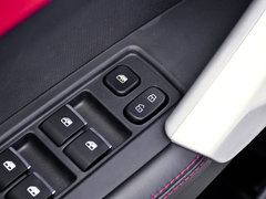 2018款 1.6L 智驱版 CVT豪华智能型