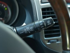 2018款 3.0L 自动尊贵版
