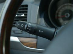 2018款 3.0L 自动尊贵版