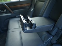2018款 3.0L 自动尊贵版