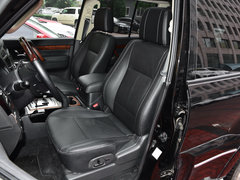 2018款 3.0L 自动尊贵版