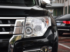 2018款 3.0L 自动尊贵版