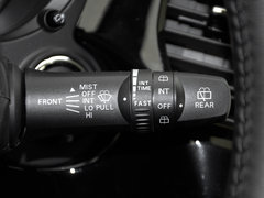 2018款 2.0L 两驱荣耀版 5座