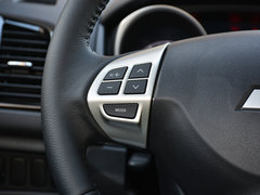 2018款 2.0L CVT两驱尊享版