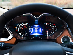 2018款 1.5T 自动豪华型