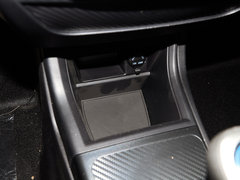 2017款 1.6L 手动名士版