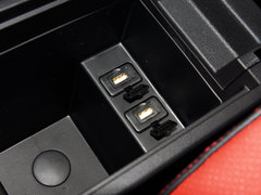 2017款 1.6L 手动名士版