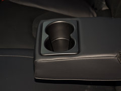 2017款 1.6L 手动爵士版