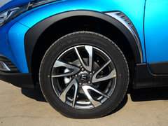 2017款 1.6L 手动爵士版