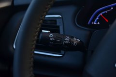 2017款 1.6L CVT骑士版