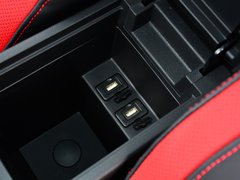 2017款 1.6L CVT名士版