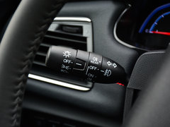 2017款 1.6L CVT名士版
