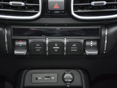 2017款 1.6L 手动潮悦型
