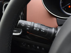 2017款 1.6L 手动潮悦型