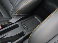 2017款 1.6L 手动潮悦型