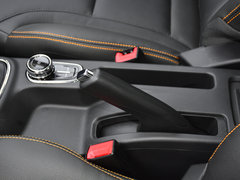 2017款 1.6L 手动潮悦型
