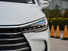 2017款 1.5T 自动智联精英型 7座
