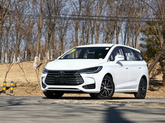 2017款 1.5T 手动智联豪华型 7座