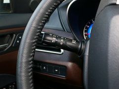 2017款 1.5T 7座自动舒适型