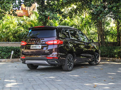 2017款 1.5T 7座自动旗舰型