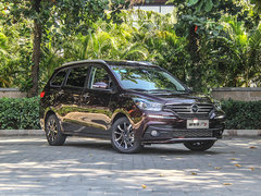 2017款 1.5T 7座自动旗舰型