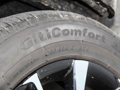 2017款 1.5T 7座自动旗舰型