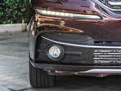 2017款 1.5T 7座自动旗舰型