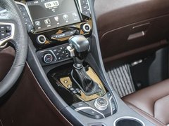 2017款 1.5T 7座自动旗舰型