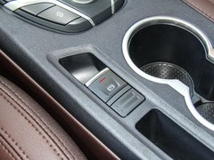 2017款 1.5T 7座自动旗舰型