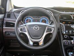 2017款 1.5T 7座自动旗舰型