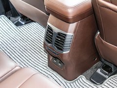 2017款 1.5T 7座自动旗舰型