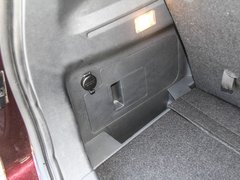 2017款 1.5T 7座自动旗舰型