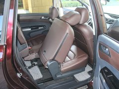 2017款 1.5T 7座自动旗舰型