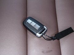 2017款 1.5T 7座自动旗舰型