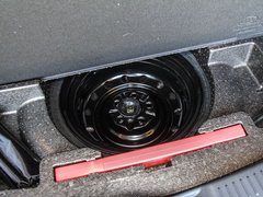 2017款 1.5T 7座自动旗舰型