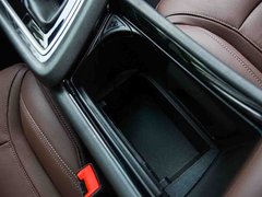 2018款 18T 6座尊贵型